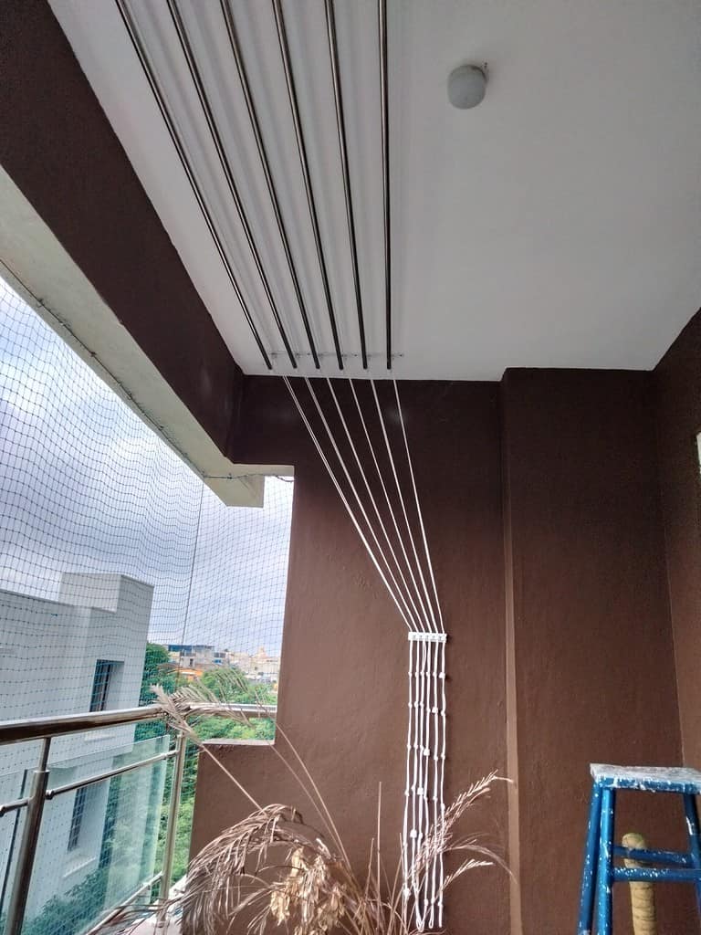 Ceiling clothes drying hangers