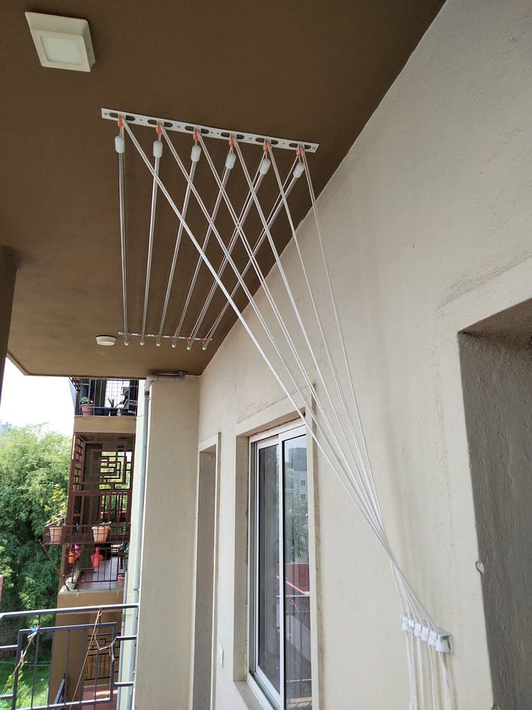 Ceiling clothes drying hangers