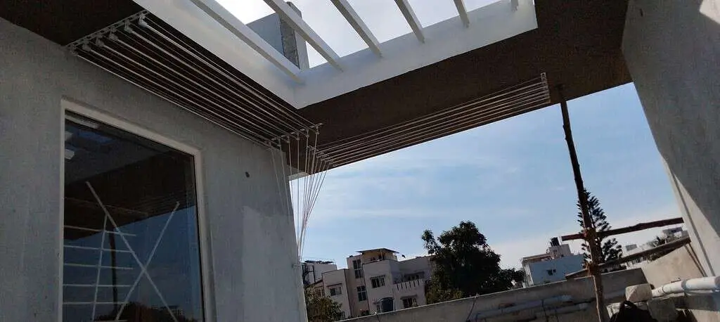 Ceiling clothes drying hangers